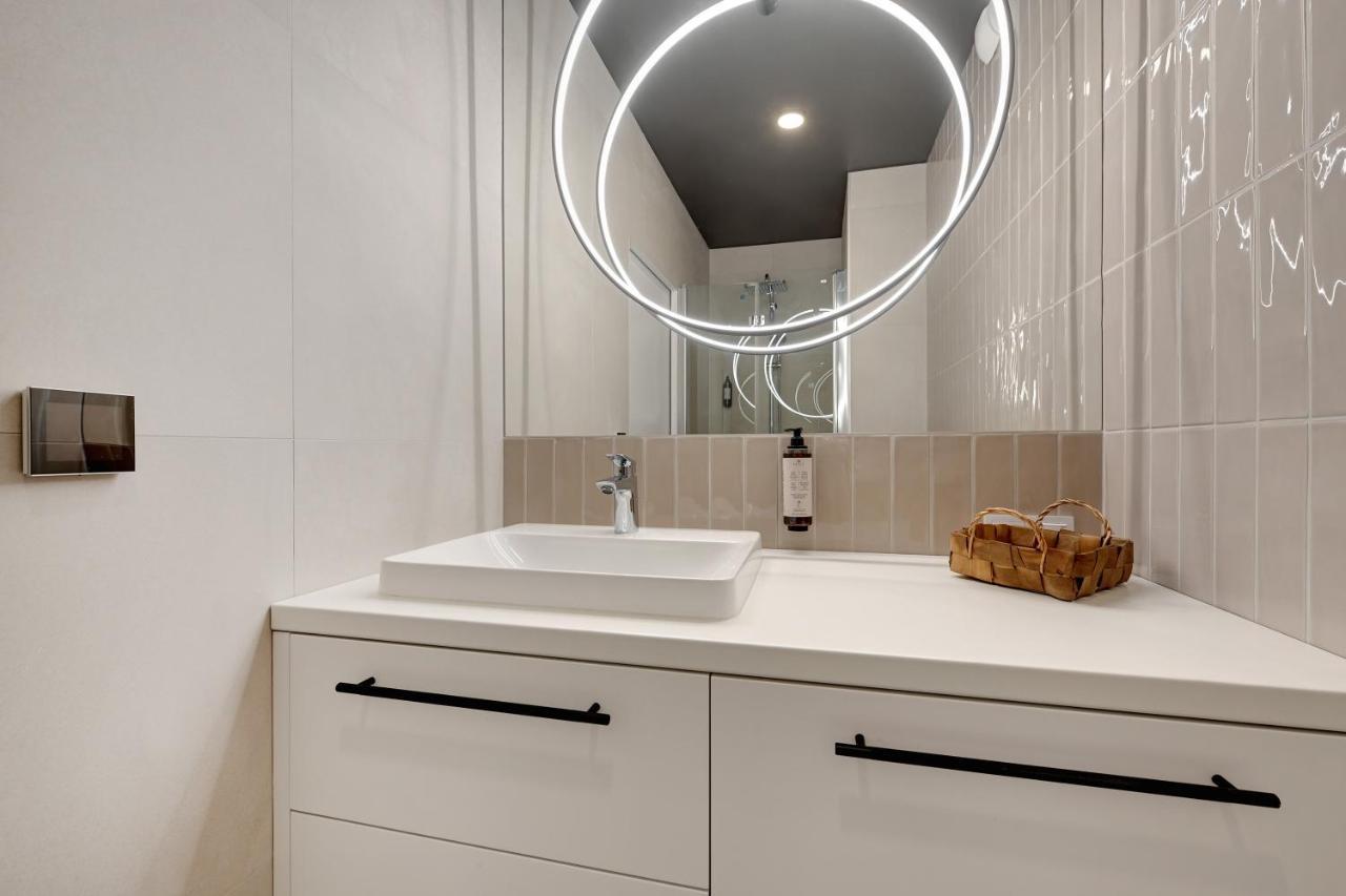 Boutique Aura 40 By Grand Apartments Gdansk Luaran gambar