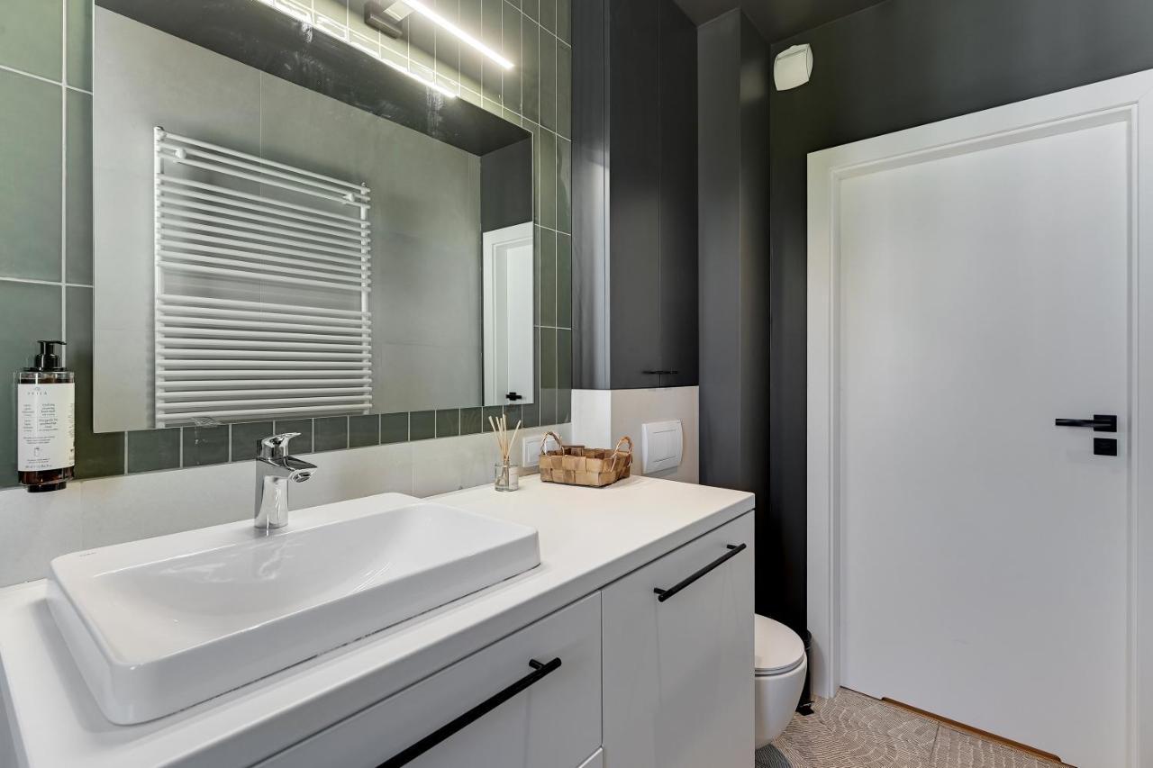 Boutique Aura 40 By Grand Apartments Gdansk Luaran gambar